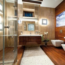 Drevená podlaha v kúpeľni