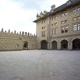 Schwarzenberský palác InHaus.cz 