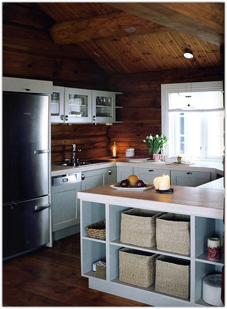 Kuchyňa v podkroví - drevené obloženie - 