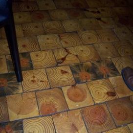 Podlaha zo klátov Marianna Conti
