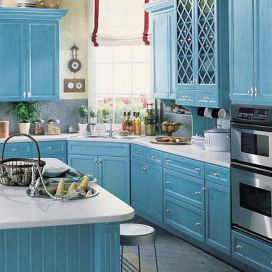 modrá kuchyne