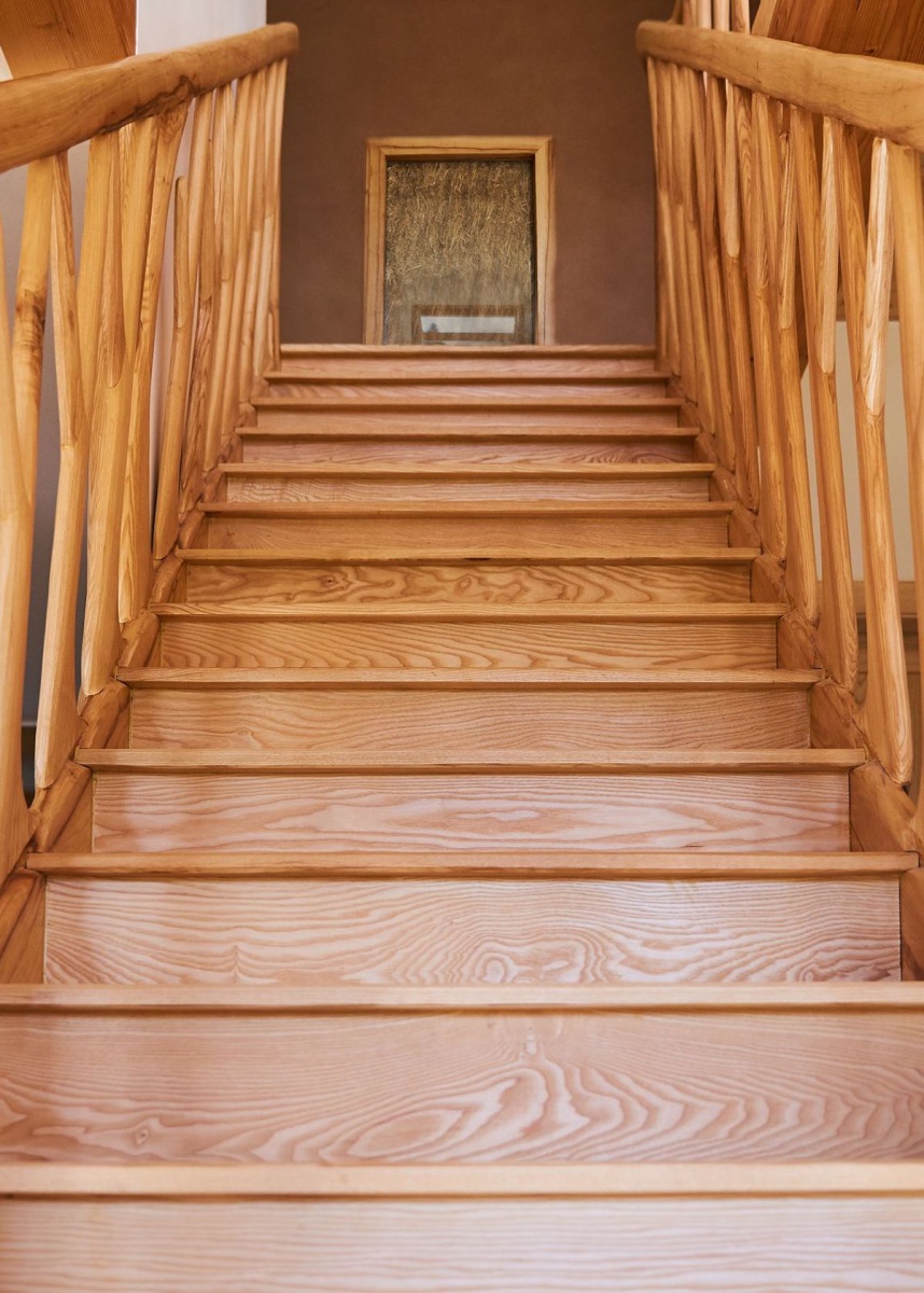 Pasívny slamněný dom - schodisko - 
