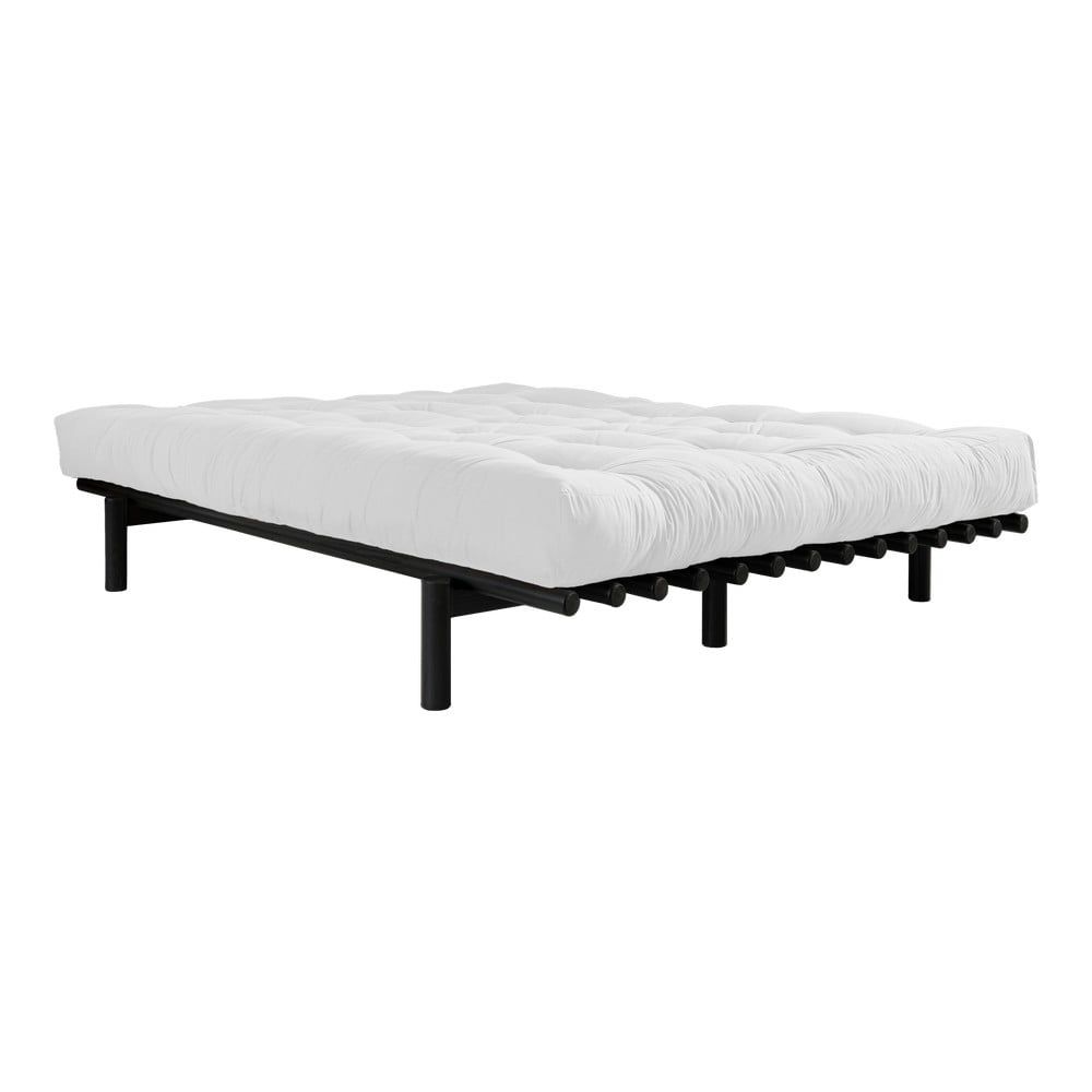 Dvojlôžková posteľ z borovicového dreva s matracom Karup Design Pace Comfort Mat Black/Natural, 140 × 200 cm - Bonami.sk