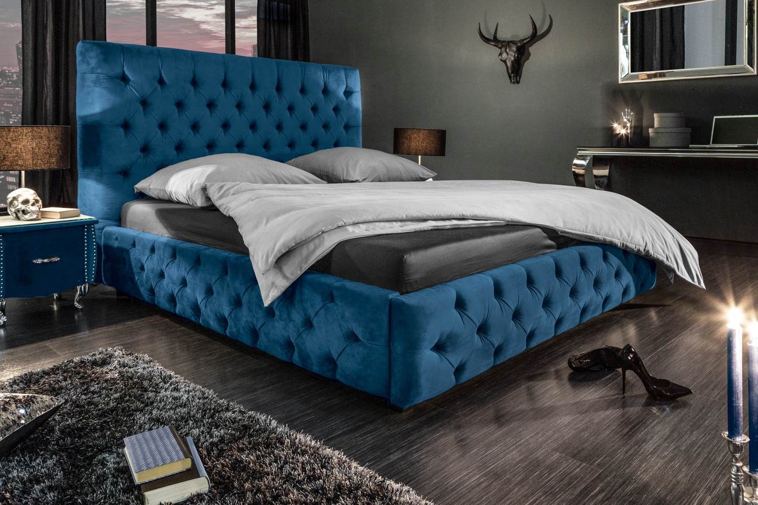 LuxD Dizajnová posteľ Laney 180x200 cm tmavomodrý zamat - ESTILOFINA.SK