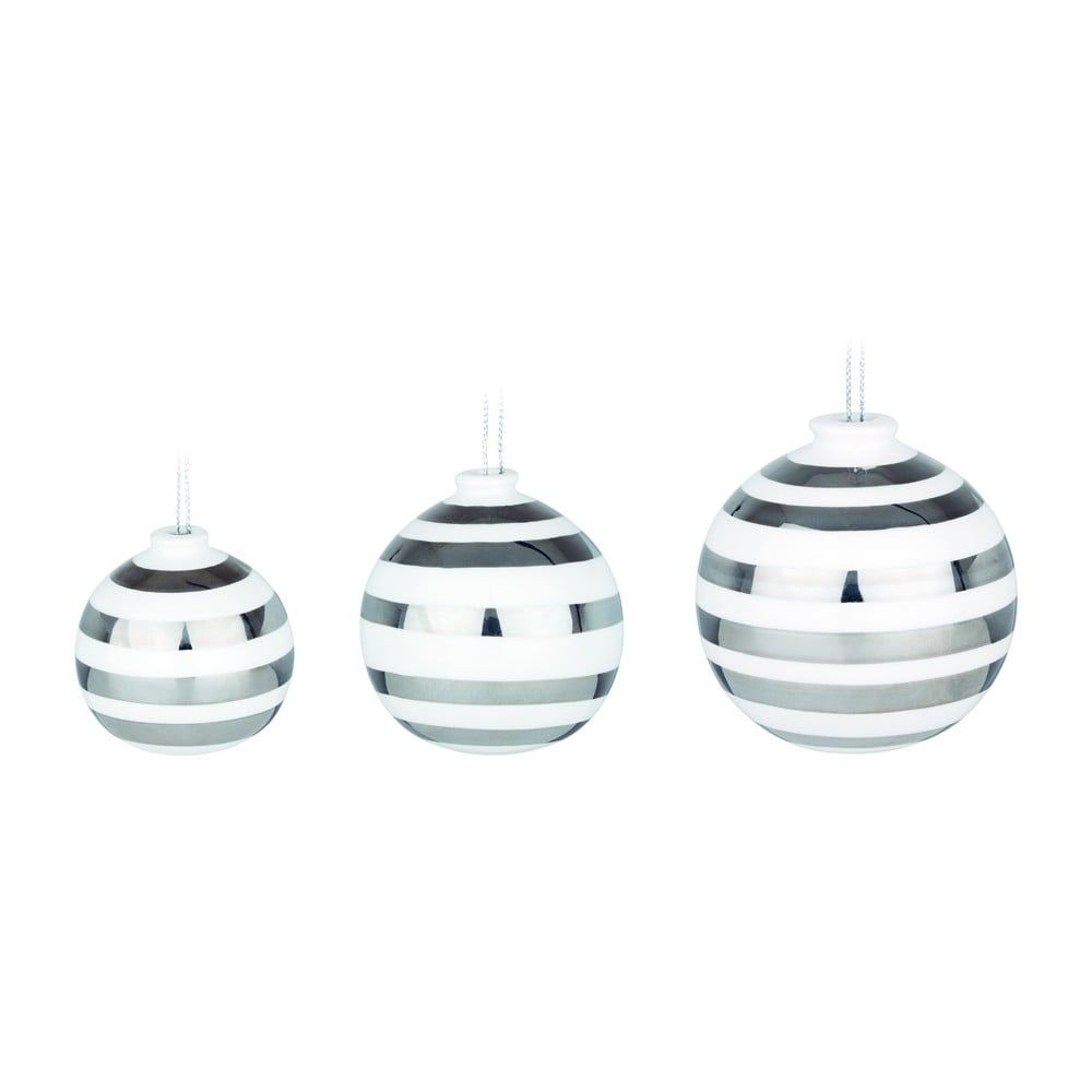 Súprava 3 bielych keramických vianočných ozdôb na stromček s detailmi v striebornej farbe Kähler Design Omaggio - Bonami.sk