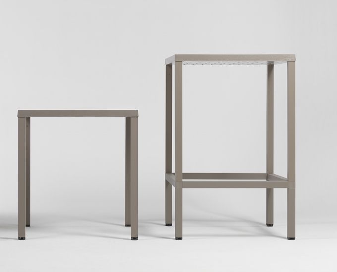  Barový stôl 70x70 Cube: antracitový polypropylén - mobler.sk