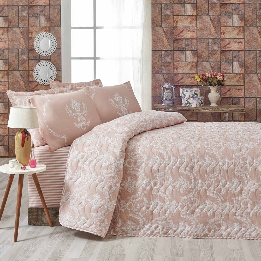 Ružový pléd cez posteľ na dvojlôžko s obliečkami na vankúše Livia, 200 × 220 cm - Bonami.sk