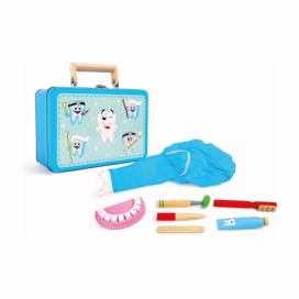 Drevený hrací set pre malých zubárov Legler Dentist